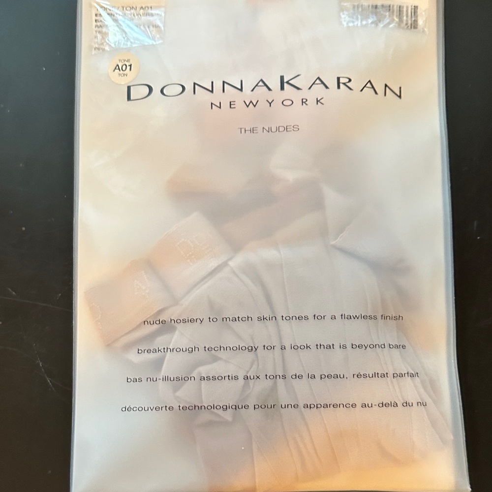 Donna Karan The Nudes Hosiery